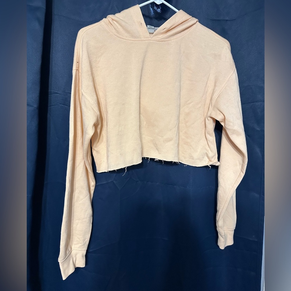 Forever 21 orange-pink cropped hoodie